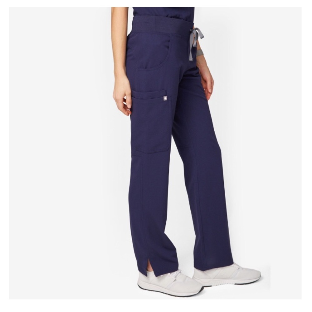Figs Kade Cargo Scrub Pants